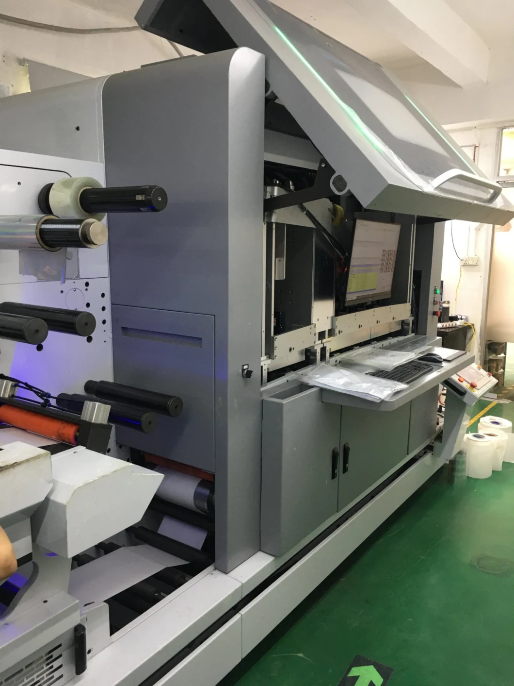 Multifunctional Digital Label UV Inkjet Printing Machine